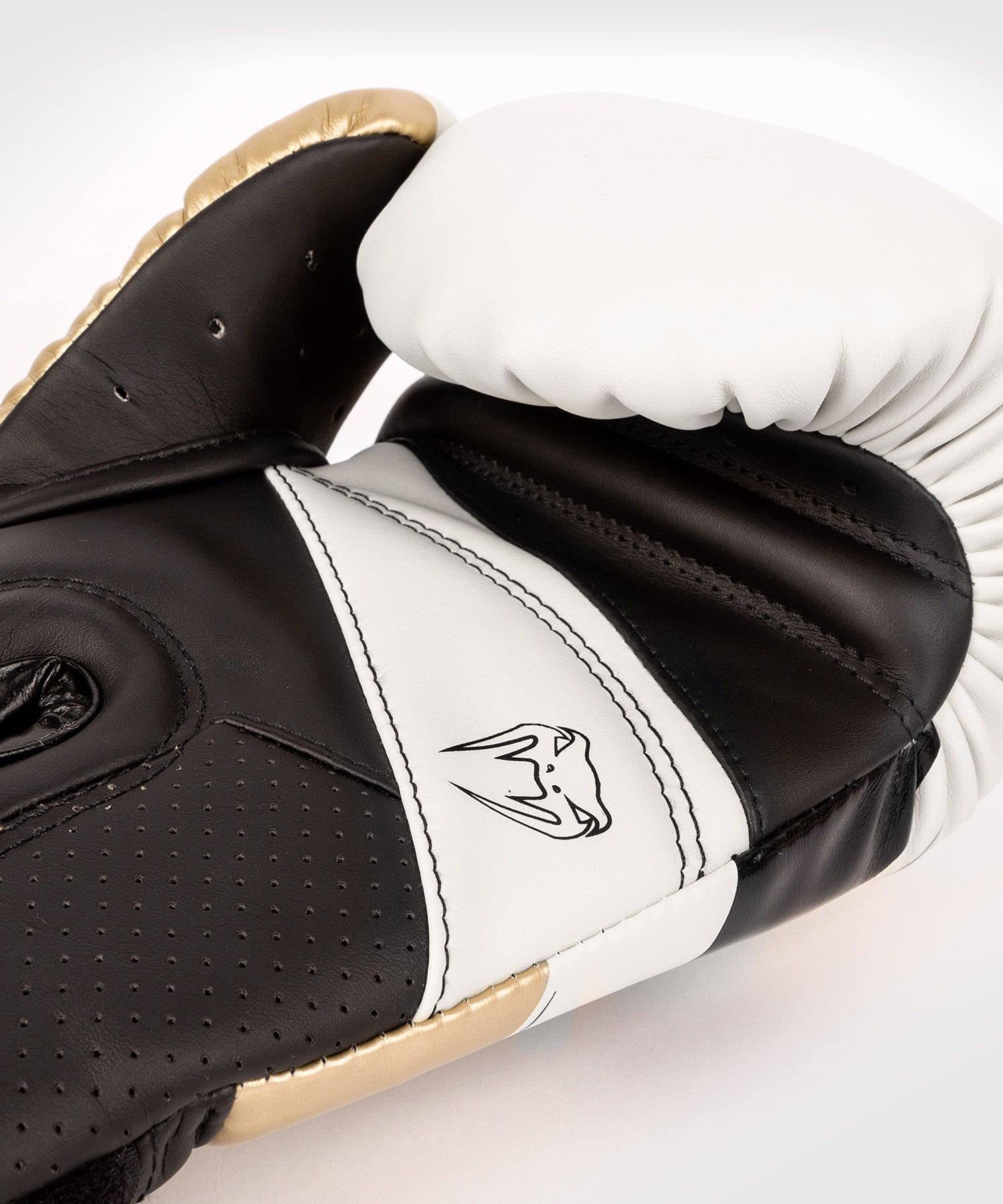 Venum Elite Boxing Gloves - The Champ Gear