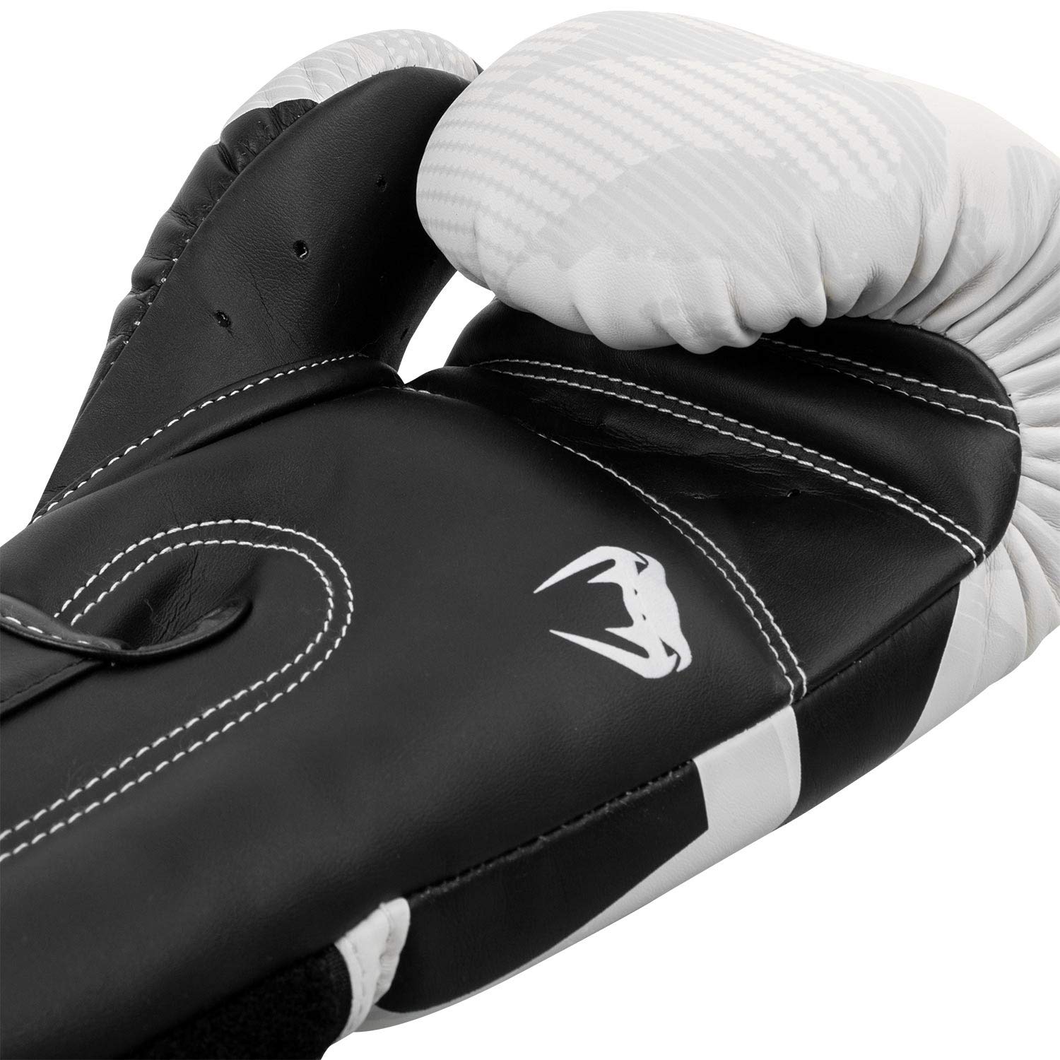 Venum Elite Boxing Gloves - The Champ Gear