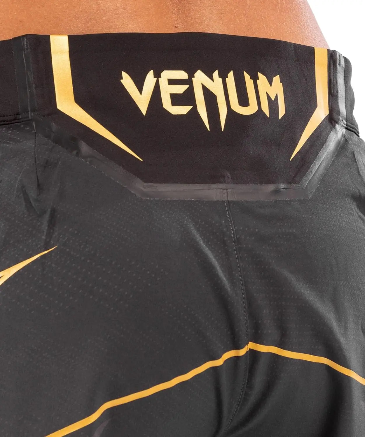 Venum womens Ufc Authentic Fight Night Women's Shorts - Short Fit The Champ Gear