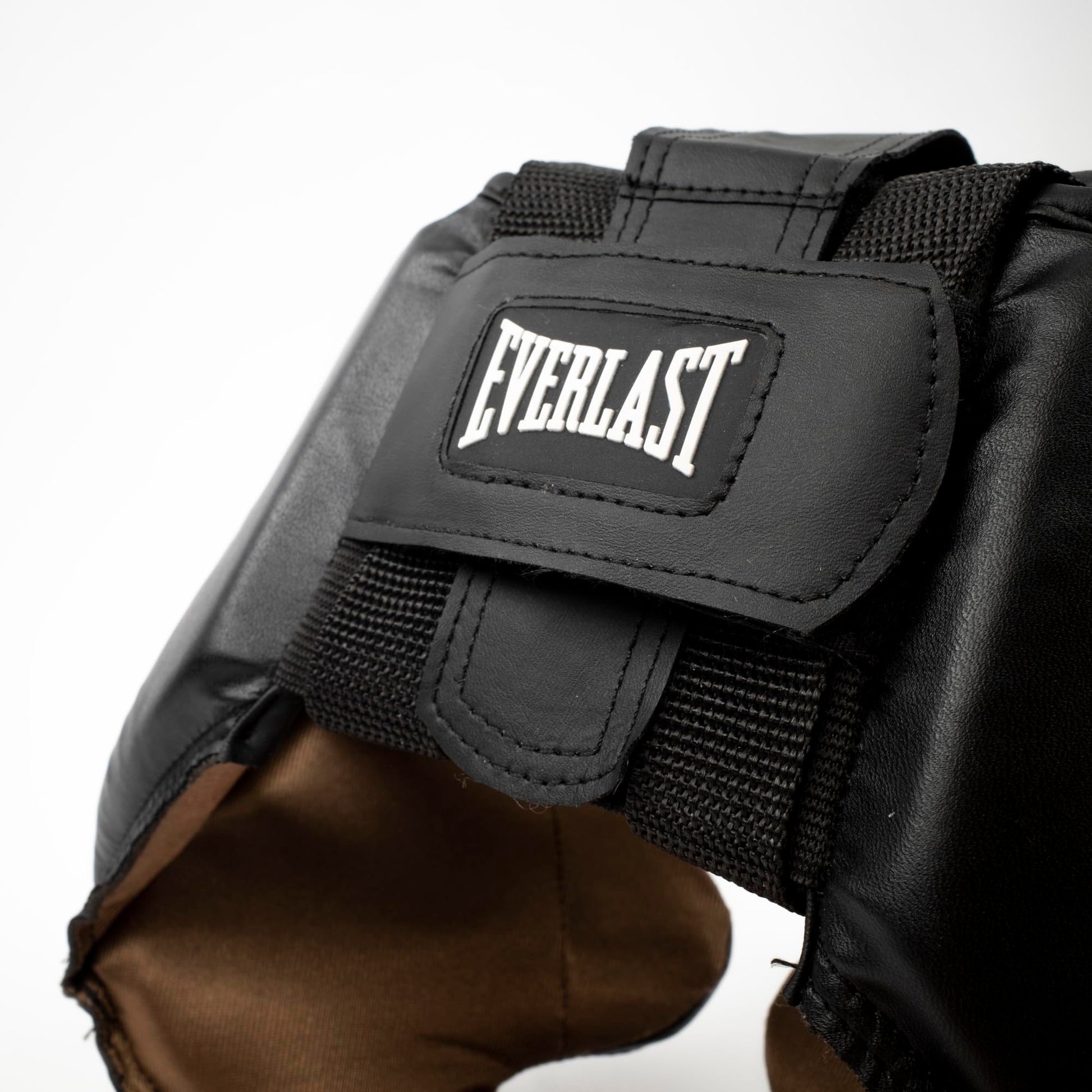 Everlast Titan Headgear – Layered Foam Padding, Cross Brace Top Crown, Two-Way Hook & Loop Closure, Cross Ear Straps, Full Chin Protection – One Size, Great for Sparring, Training, Boxing, Muay Thai The Champ Gear